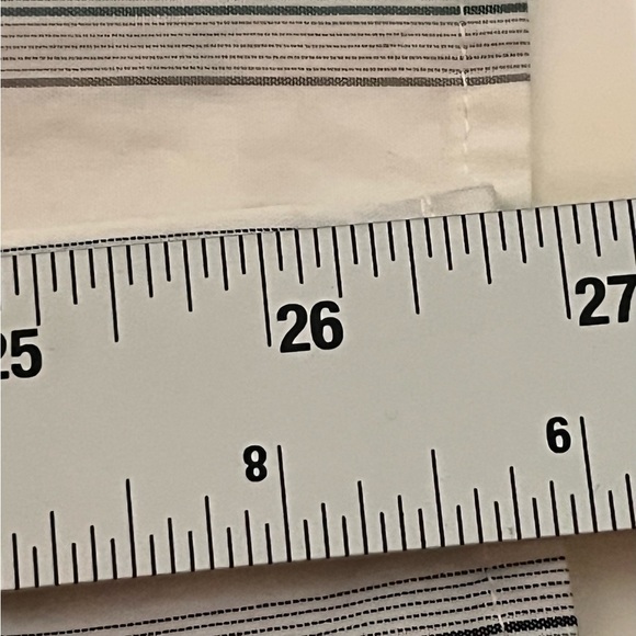 OLD NAVY, Striped Long Sleeve, button down, Office Attire Shirt, Size Large - Picture 11 of 11